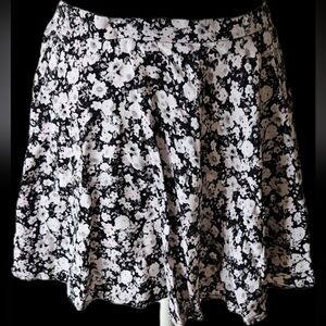 Express Lightweight Floral Skirt